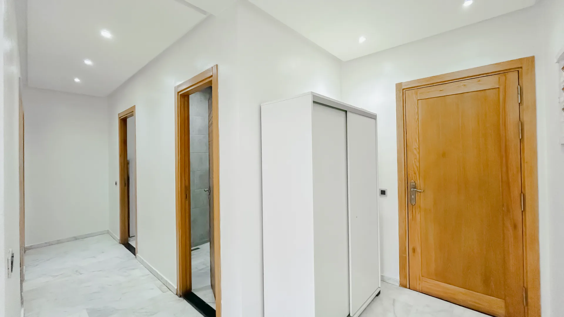Lumineux appartement à vendre à Guéliz  – appartement a vendre gueliz63