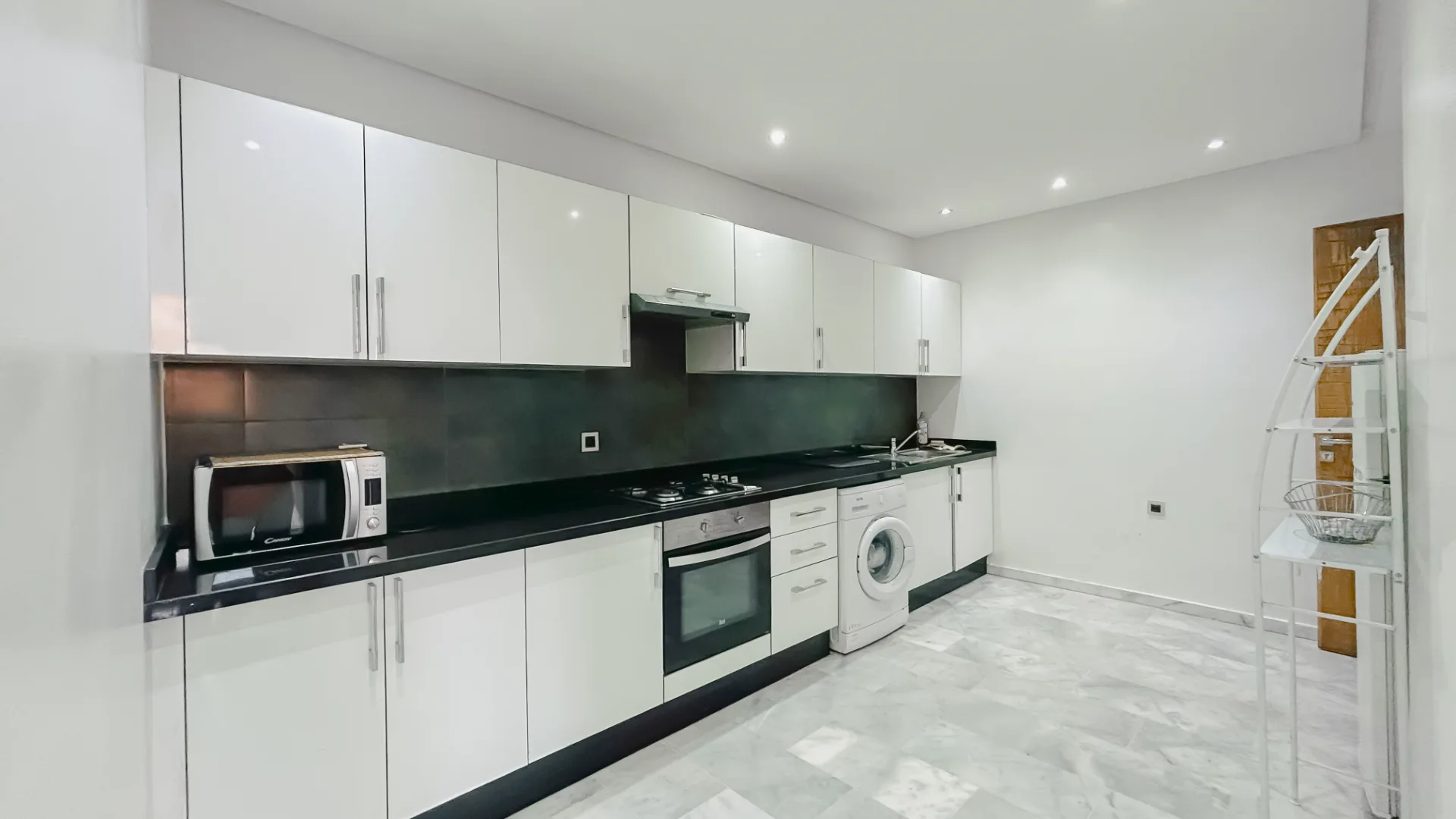 Lumineux appartement à vendre à Guéliz  – appartement a vendre gueliz69