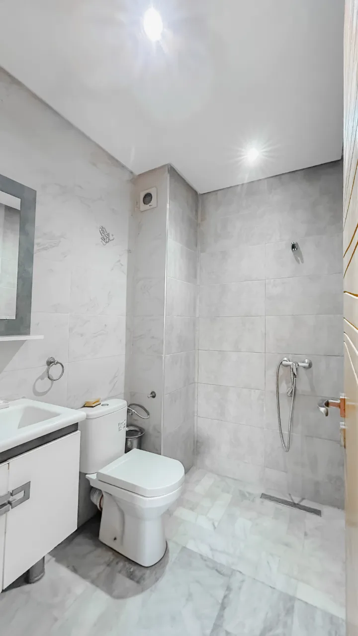 Lumineux appartement à vendre à Guéliz  – appartement a vendre gueliz74