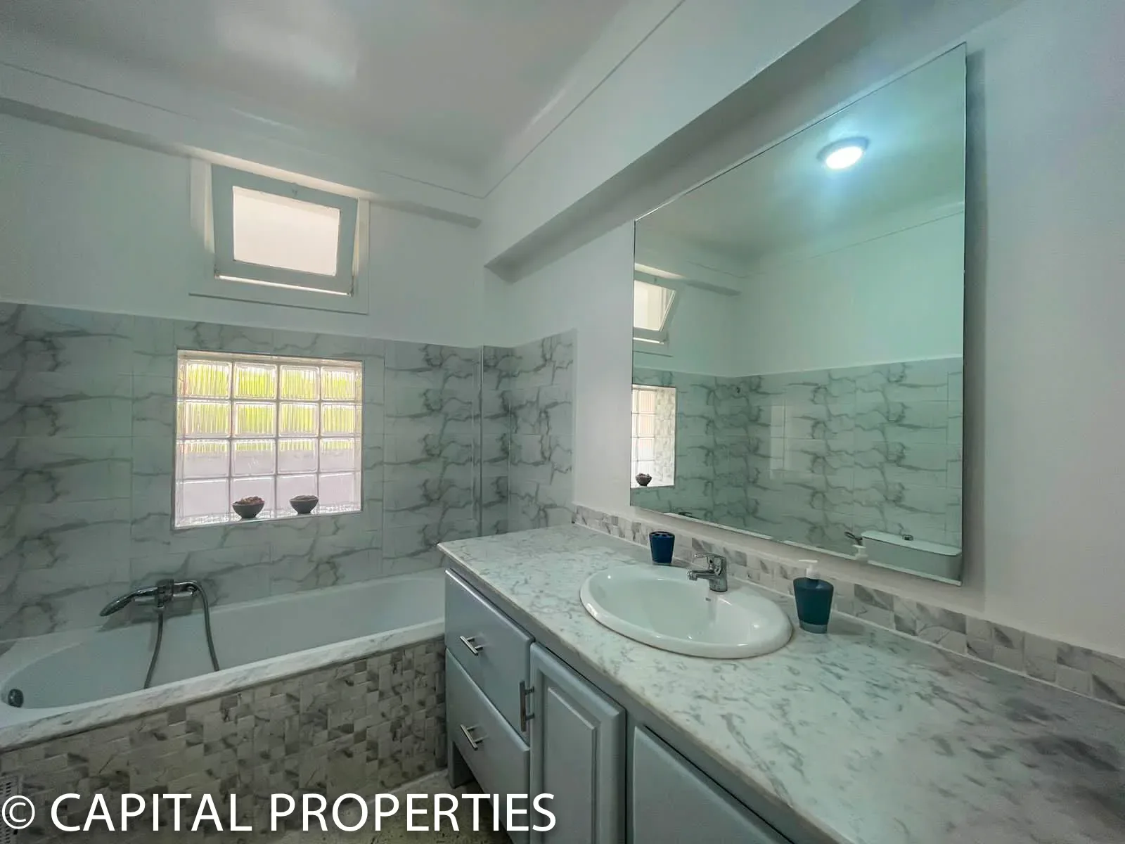Appartement – APTHVSPH.26